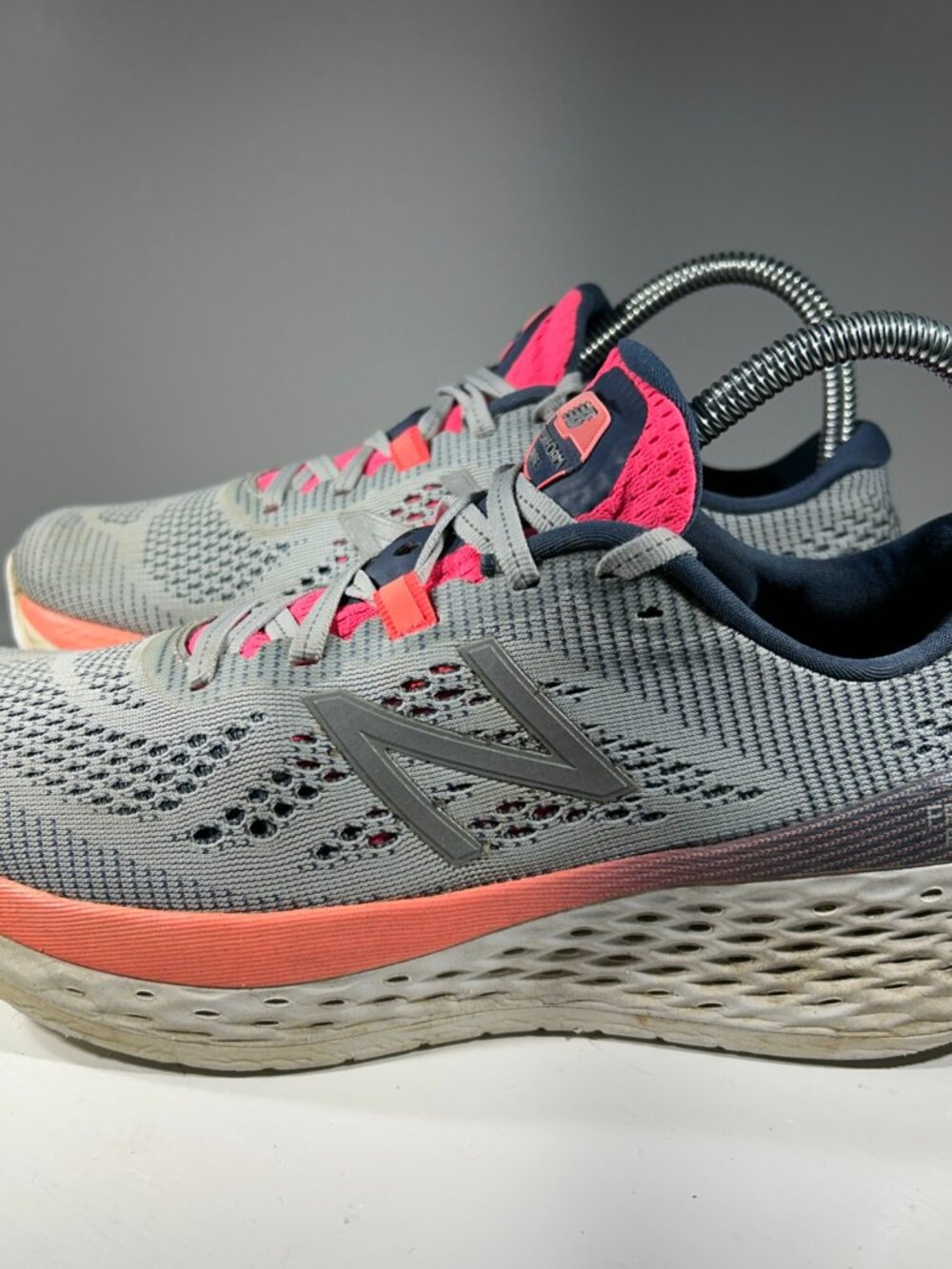 New Balance Fresh Foam MORE Womens Running Shoes Size 7.5 B Gray Sneaker Walking